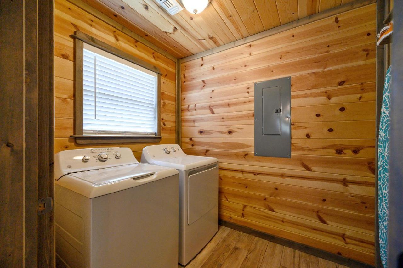 Convenient Romantic Hot Tub Bbq 3-Night Special! Броукън Боу Екстериор снимка